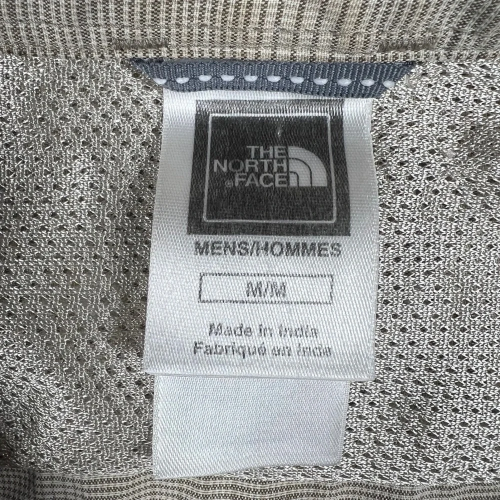 The North Face Mens Tan Plaid Short Sleeve Hiking Shirt Vent Hidden Pocket Med